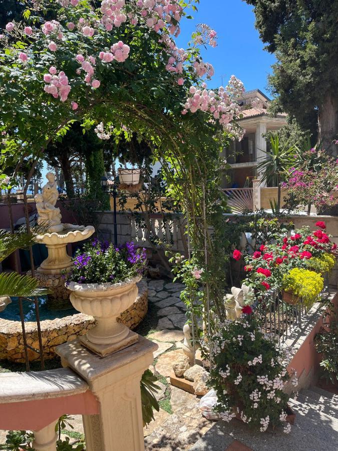 B&B Villa Regina Santa Domenica  Zewnętrze zdjęcie